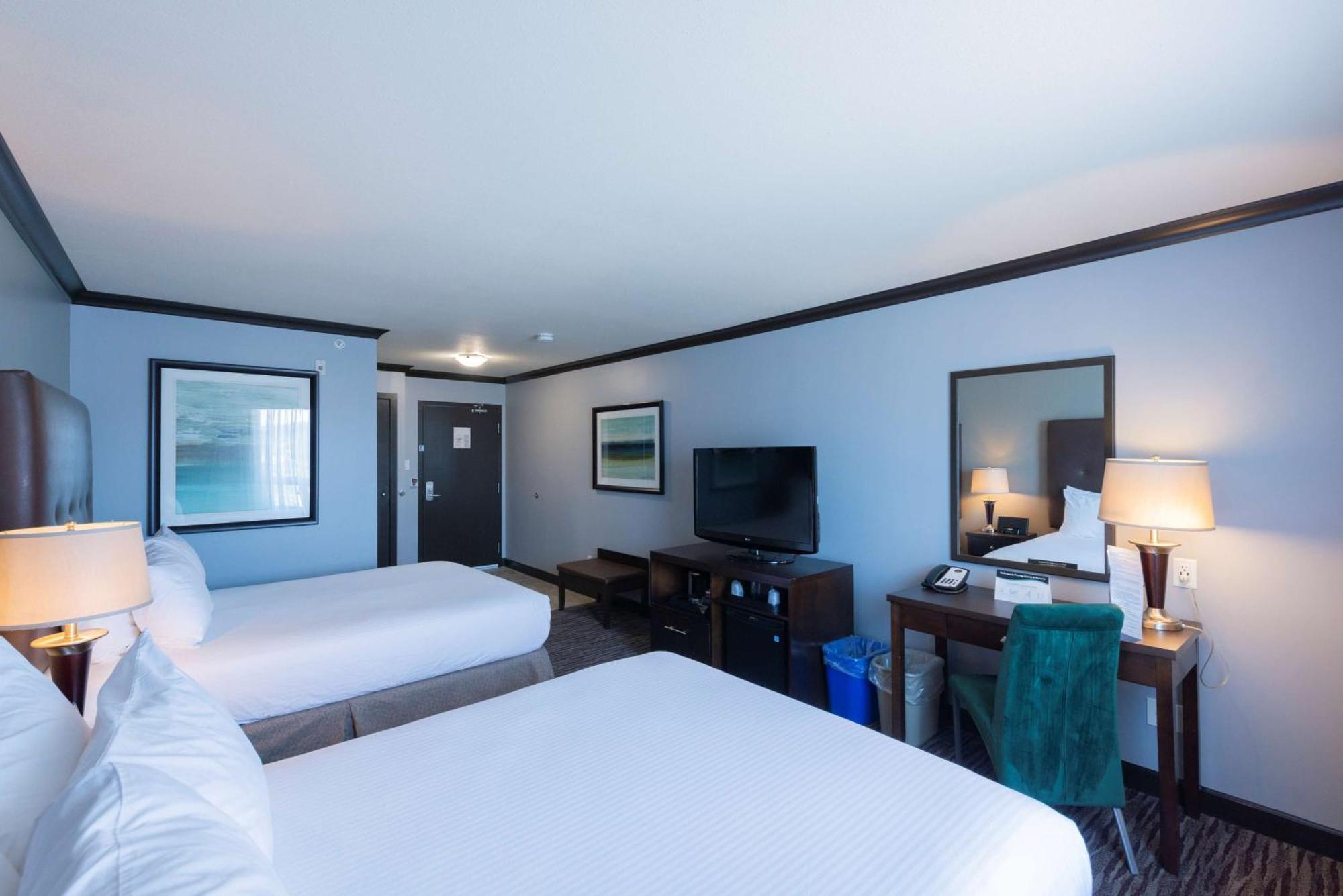 Prestige Treasure Cove Resort, Worldhotels Elite Prince George Exterior photo
